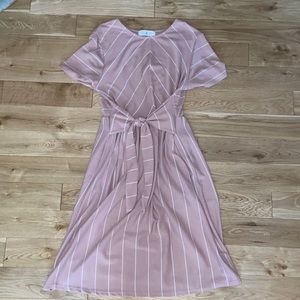 STRIPED LACE & LILAC DRESS 💞